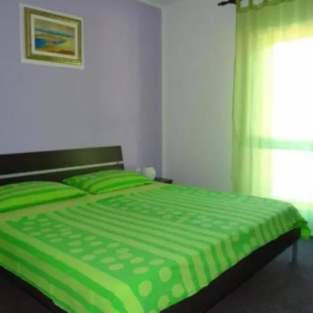 Apartment Besedic