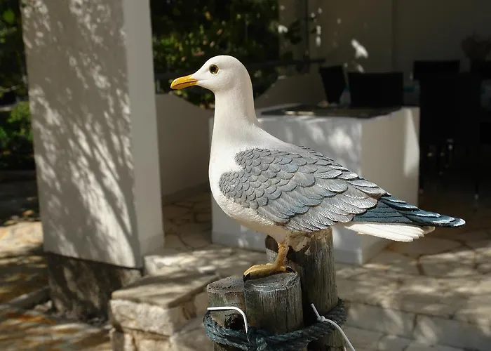 Апартаменты Besedic Мандре