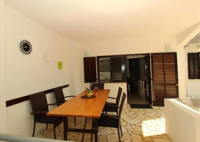 Besedic * Мандре