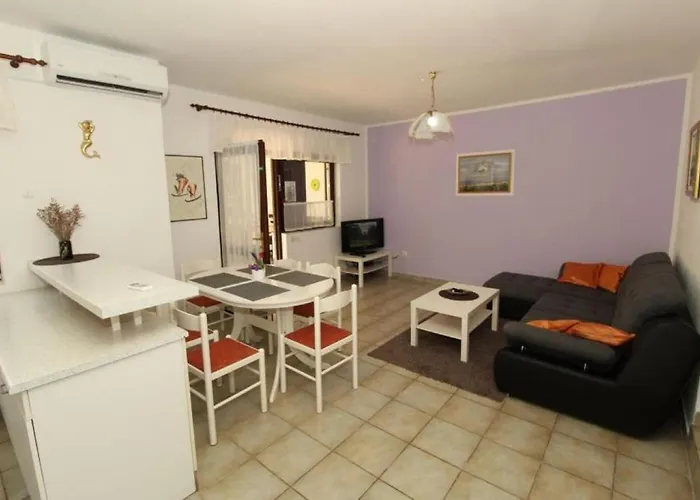 Besedic Апартаменты *