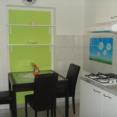 Besedic * マンドレ